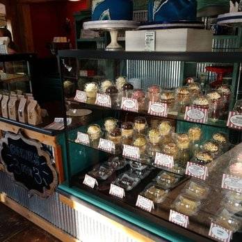 Sweets and Smiles Bakery